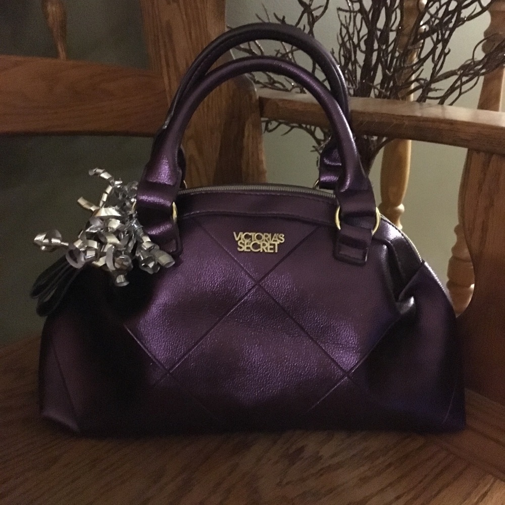 Victoria Secret Signature Satchel